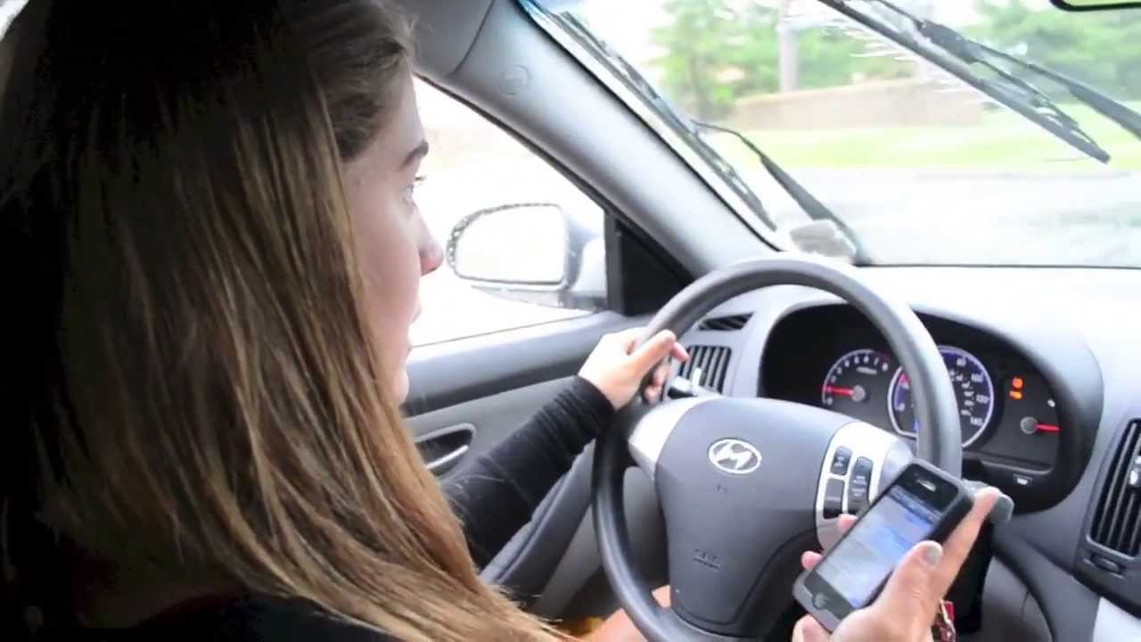 WHAT TO DO IF YOU SEE SOMEONE TEXTING AND DRIVING
