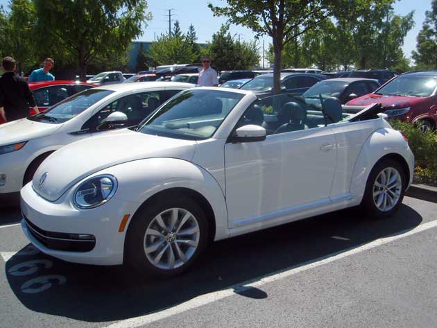 2013-DR-Volkswagen-Beetle-T