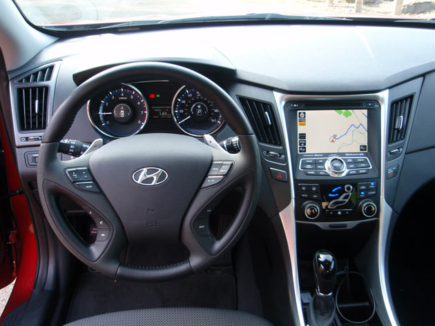 2013 Hyundai Sonata - Dash / Controls
