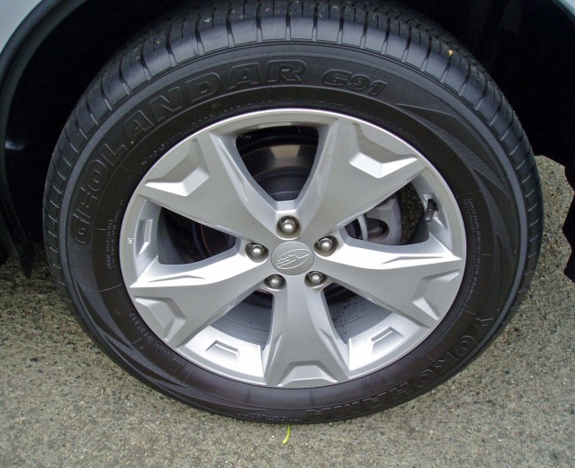 2014 Subaru Forester wheel