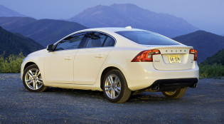 2013 Volvo S60 T5 rear-view