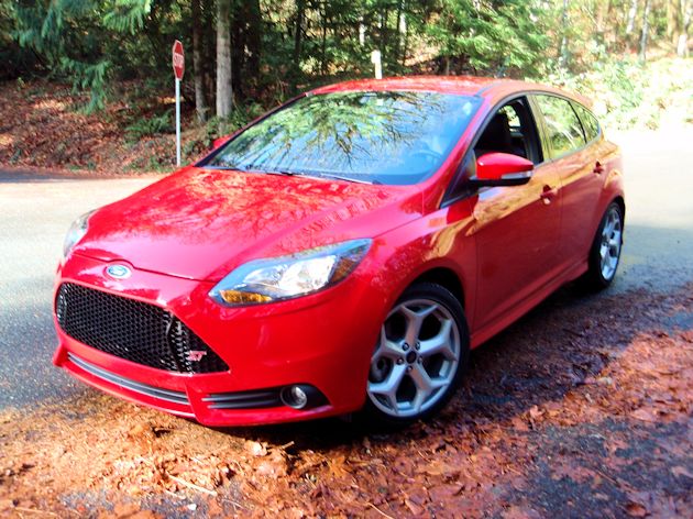 2014 Ford Focus ST front