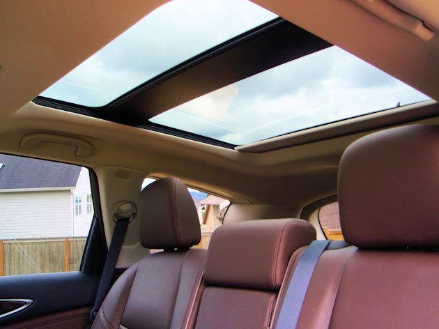 2014 Infiniti QX60 Hybrid roof