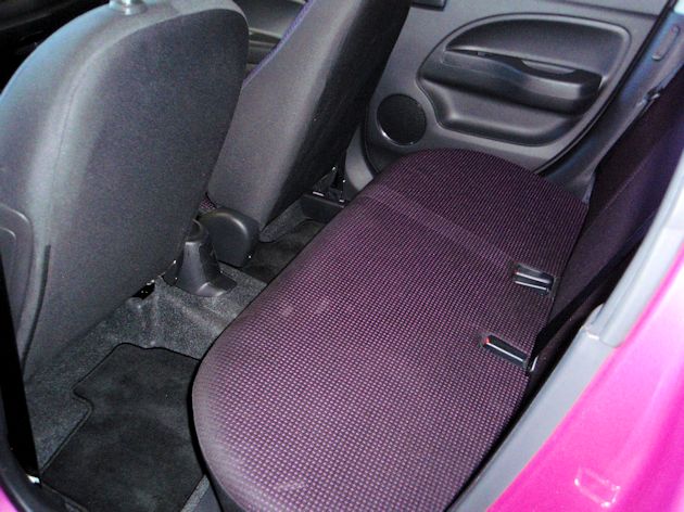 2014 Mitsubishi Mirage rear seat