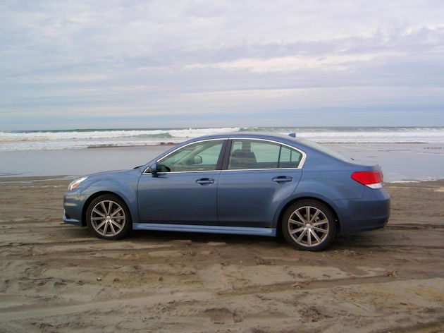 2014 Subaru Legacy side