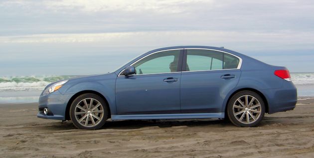 2014 Subaru Legacy sideS