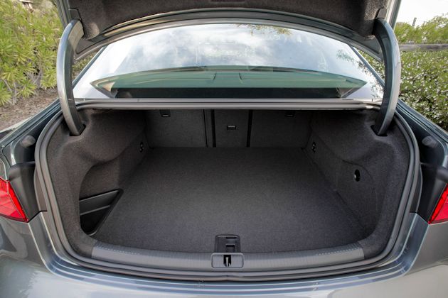 2015 Audi A3 TDI trunk