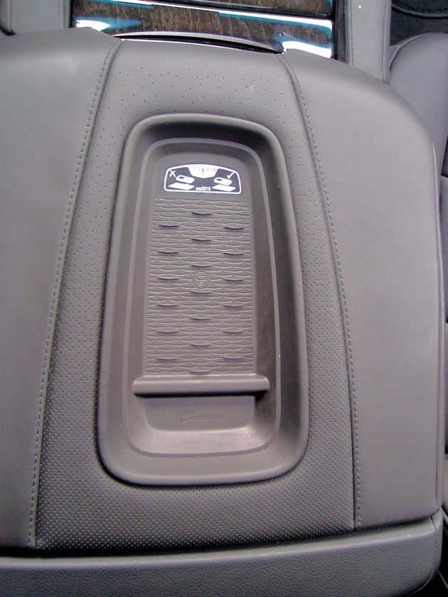 2015 Cadillac Escalade charger