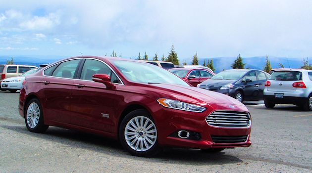 2015 Ford Fusion  Energi front q