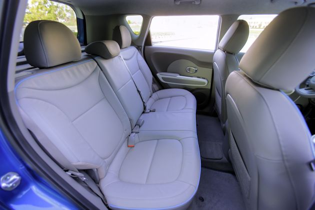 2015 Kia Soul EV rear seat