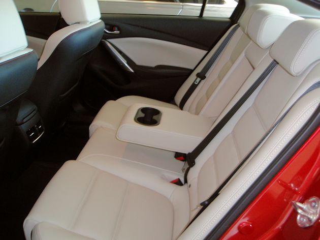 2015 Mazda6 rear seat