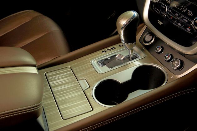 2015 Nissan Murano console