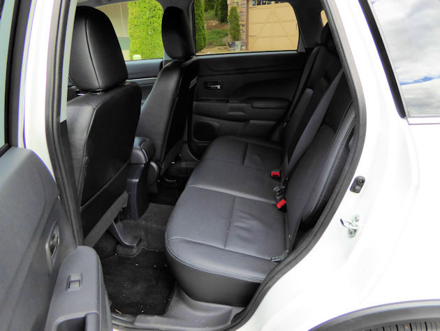 2016 Mitsubishi Outlander Sport rear seat