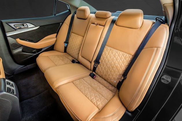 2016 Nissan Maxima rear seat