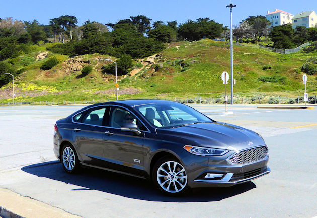 2017 Ford Fusion Energi Test Drive