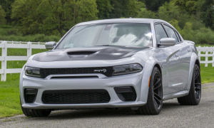 2020 Dodge Charger SRT Hellcat Widebody: Review