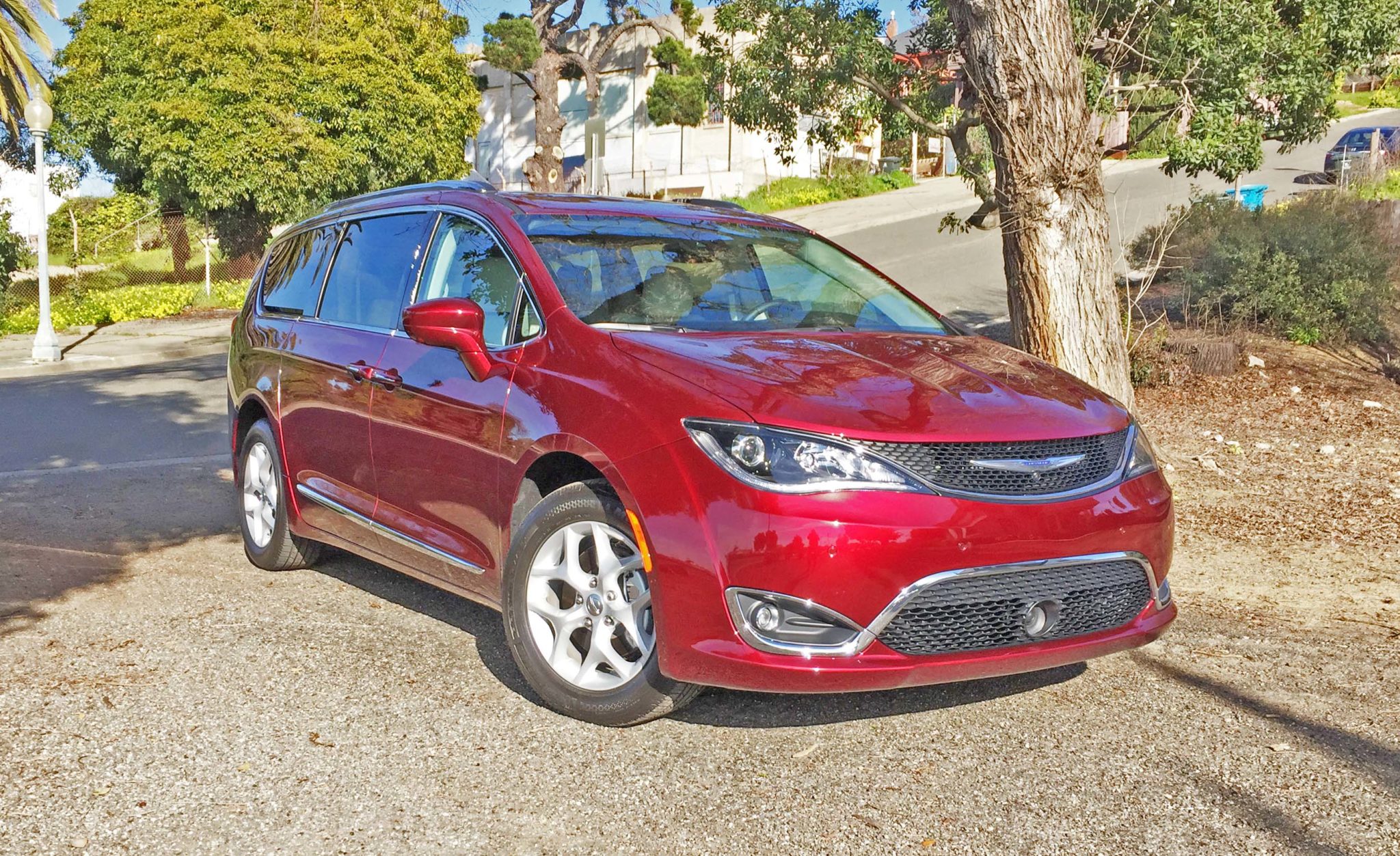 2017 Chrysler Pacifica Touring L-Plus Test Drive