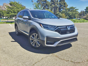 2020 Honda  CR-V Hybrid Touring AWD Test Drive