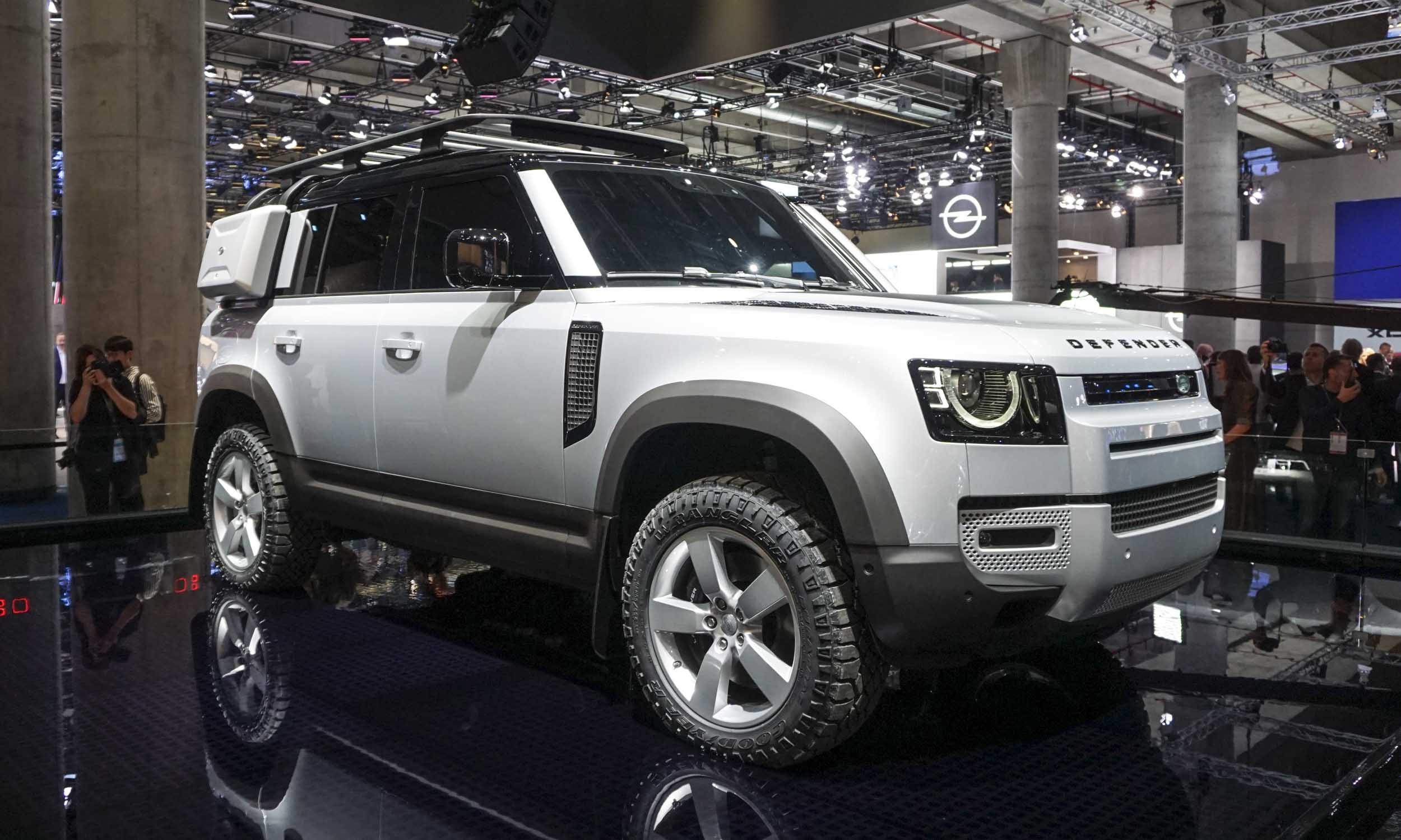 2019 Frankfurt Motor Show: Land Rover Defender