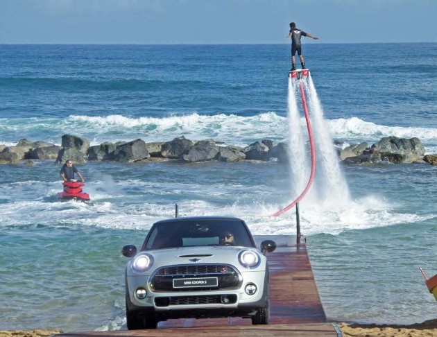 New MINI Hardtop Beach Blastoff