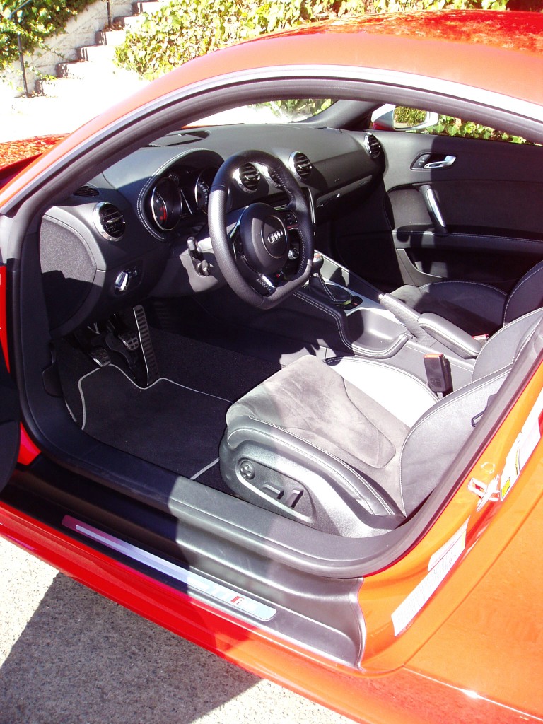 2012 Audi TT  - interior