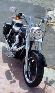 2012 Harley Davidson FLD - front angle