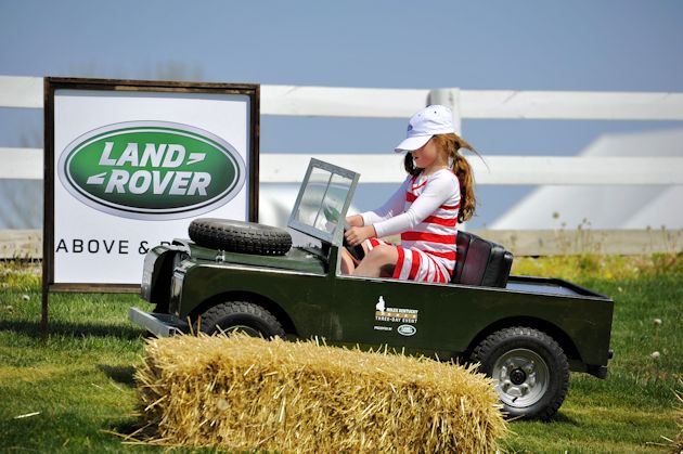 a2015 Land Rover children's off road
